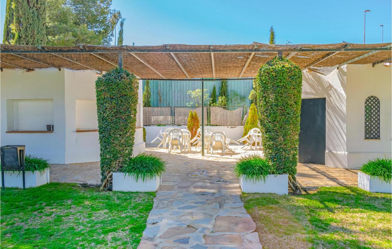 Lovely Apartment In Marbella With Kitchenette Экстерьер фото